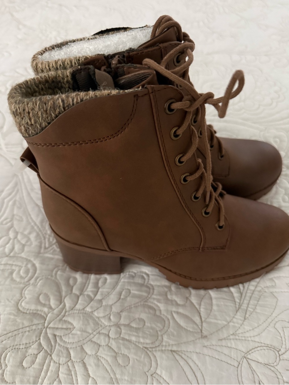 Soda Single Lug Sole Chunky Heel Combat Ankle Boot Lace up w/Side Zipper - Picture 3 of 12